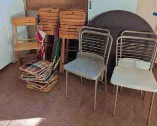 BO257Assortment Of Folding Chairs, Cushions, Card Table With Chairs