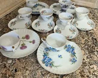 BO109Vintage Collection Snack Tea Set