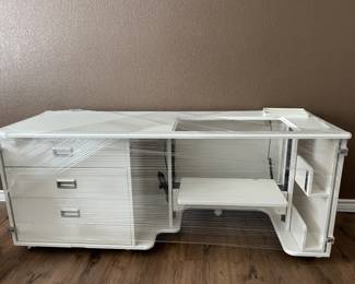 KOALA Sewing table Like NEW