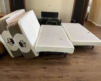 Adjustable beds. Twin. You can put them together to make bigger bed. Has Remotes.