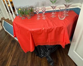 Vintage Xmas Glasses & Martini Glasses