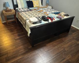Platform Queen Bed + Mattress w/storage drawers