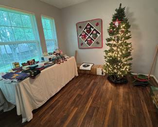 Collection of White House Xmas Ornaments 