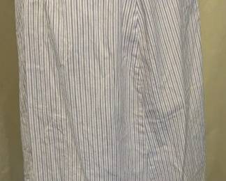 Vintage bespoke / home spun clothing. Fresh off the farm. Skirt.