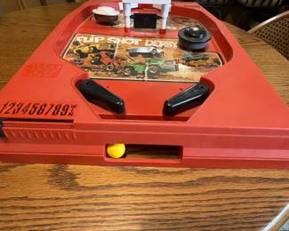 No batteries needed! Ready to play.