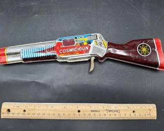 Vintage atomic age Cosmic tin toy gun.