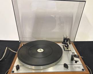 Thorens TD165 Belt Drive Turntable