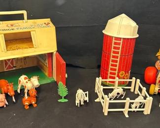 Fisher Price Family Farm
