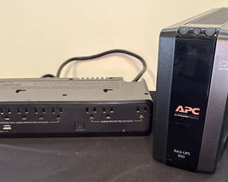 APC BackUPs Power Supply  CyberPower SL700U Uninterruptable Power Supply