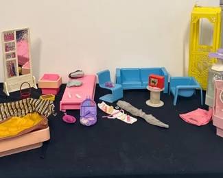 Vintage Barbie Dream Display Counters Elevator Barn Accessories Baby Chair  More