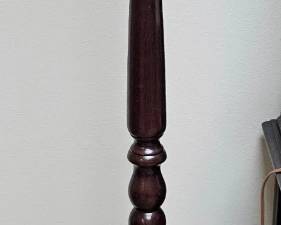 Coat tree