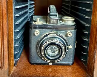 Cool, retro Kodak Brownie Flash Six-20