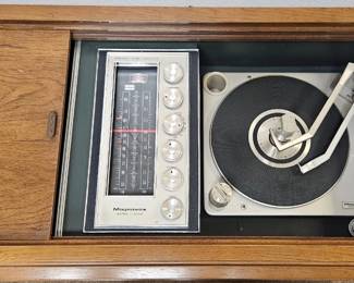 Built-in turn table