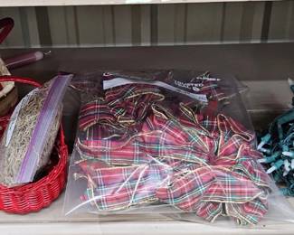 Christmas bows, baskets and lights