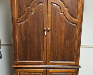 Armoire
