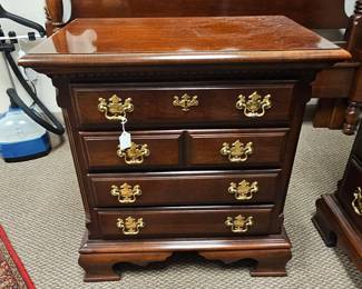 Pretty side table