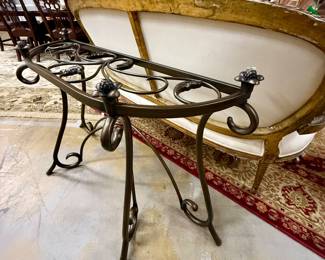 Pineapple scrolled metal sofa table