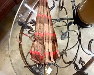Pineapple scroll glass-topped metal table
