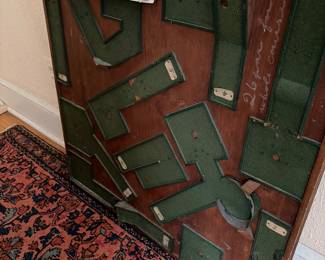 Vintage mini-golf