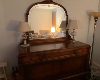 Butler wood dresser with mirror