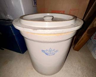 Vintage crown-mark 5-gallon stoneware crock with lid