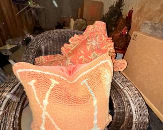 Decorative throw pillows, floral and boucle pattern