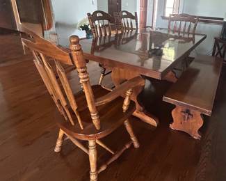 Quality Wood - nearly perfect condition. Dining Table with bench and 4 chairs