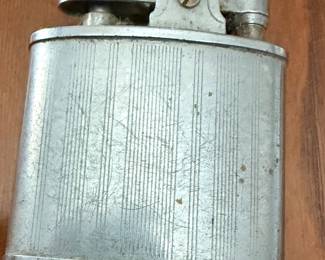 Vintage Royal Star Automatic Super Lighter, manufactured in post-war Japan during the 1940s to 1950s