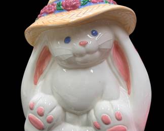 Easter Bunny with Spring Bonnet made by Treasure Craft ceramic cookie jar