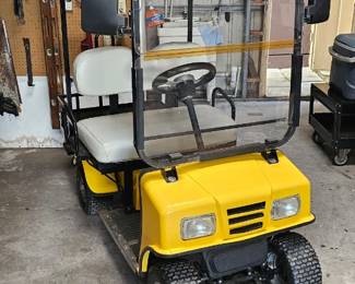 Cricket portable mini golf cart
