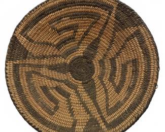 Akimel O'odham or Apache Coiled Basket Tray, 1920s
