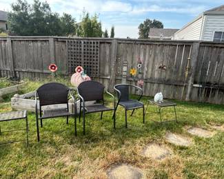 Outdoor decor