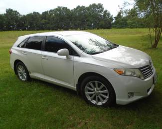 2010 Toyota Venza, 1 owner, 83,000 miles