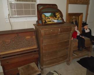More antique furniture & 2 ventriloquist dummies