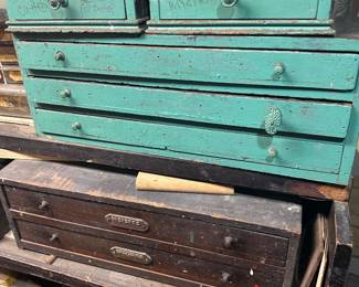 Tool chests