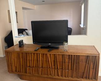 Matching Vintage Mid-Century Modern Walnut Credenza / Dresser
