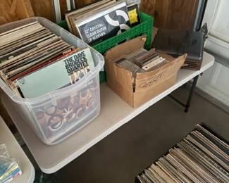 Large Vinyl Record & Music Collection 🎶💿 Hundreds of vinyl records plus CDs, with a wide variety of artists and genres. Great collection for record collectors and music lovers — plenty to browse through!