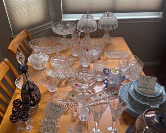 ✨ Vintage Crystal, Cut Glass & Barware Collection ✨ Beautiful assortment of serving bowls, compotes, pitchers, vases, stemware, decanters, cordial/shot glasses, candy dishes and decorative glass. A great mix of elegant entertaining pieces and collectible vintage glassware — lots to choose from!