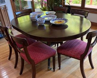 DINING ROOM TABLE AND 6 CHAIRS
