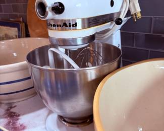 KITCHENAID MIXER