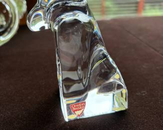 ORREFORS CRYSTAL GORILLA 