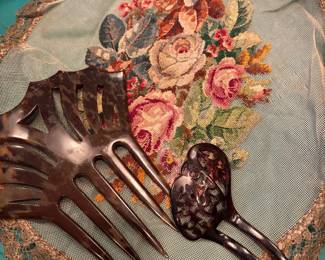 VICTORIAN LINEN, HAIR COMBS AND MANY ITEMS