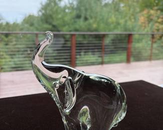 CRYSTAL ART GLASS ELEPHANT