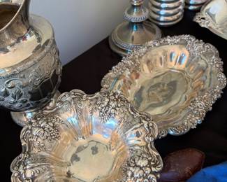 Large Reed & Barton Sterling Silver Scalloped Rim Dish