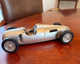 DIECAST MODEL AUTO UNION TYPE C 