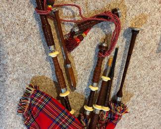 BAGPIPES 