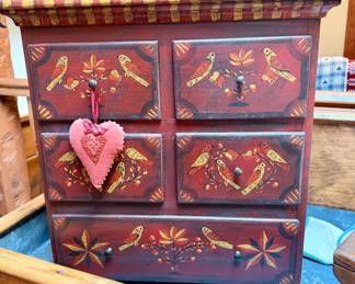 $200~ Antique Small Chest Of Drawers