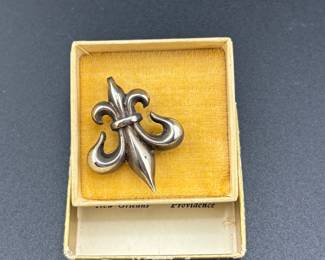 Sterling Silver Fleur de Lis pin 1950s