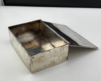 1920s alfred Dunhill decorative tobacco box dated
