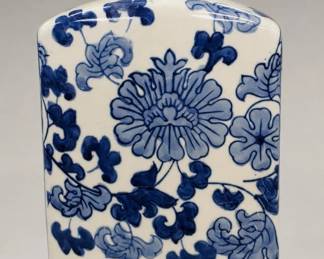 CHINA Blue-and-White Floral Ceramic Covered Jar